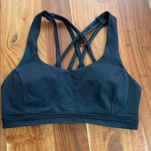 Lululemon Free to be Serene Bra